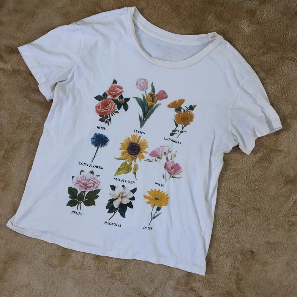 Wild Flower Grapic Tee